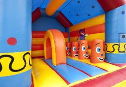 Acquistare un multigioco gonfiabile per bambini con tetto ostacoli e scivolo con il tema pagliaccio