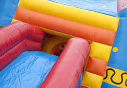 Acquistare un multigioco gonfiabile per bambini con tetto ostacoli e scivolo con il tema pagliaccio