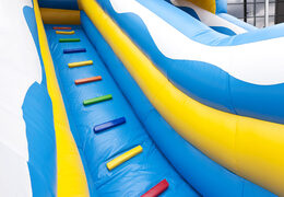 Scivolo gonfiabile a tema pesce pagliaccio con piscina per bambini, impressionante oggetto 3D, colori freschi e l'ostacolo 3D per i bambini. Ordina ora gli scivoli gonfiabili online su JB Gonfiabili Italia