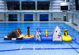 Ordina una piscina gonfiabile per squali mega run ermetica per grandi e piccini. Acquista ora giochi gonfiabili in piscina online su JB Gonfiabili Italia