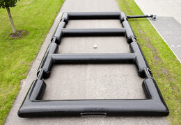 Ordina campi da calcio gonfiabili divisi in tre campi più piccoli per varie attività sportive. Acquista ora i campi da calcio gonfiabili online su JB Gonfiabili Italia