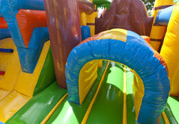 Castello gonfiabile per bambini a tema barca pirata. Ordina i castelli gonfiabili online su JB Gonfiabili Italia