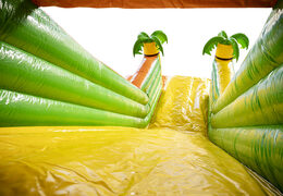 Acquista lo scivolo gonfiabile perfetto a tema gorilla con oggetti 3D per bambini. Ordina ora gli scivoli gonfiabili online su JB Gonfiabili Italia