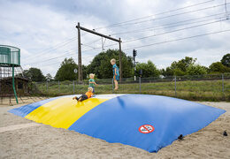 Acquista airmountain gonfiabile su misura nel parco giochi a tema. Ordina ora gli airmountain gonfiabili online su JB Gonfiabili Italia