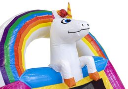 Ordina mini castello gonfiabile a tema unicorno con scivolo per bambini. Acquista castelli gonfiabili online su JB Gonfiabili Italia