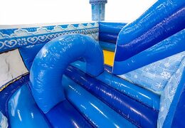Castello gonfiabile da principessa Funcity in blu con uno scivolo all'interno, l'oggetto 3D sulla superficie di salto e un divertente design da principessa per bambini. Acquista castelli gonfiabili online su JB Gonfiabili Italia