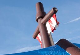 Acquistare un gioco gonfiabile spara palline con scivolo e tetto