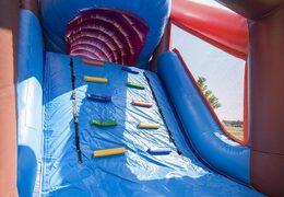 Ordina un percorso ad ostacoli gonfiabile a tema squalo con 7 elementi di gioco e oggetti colorati per i bambini. Acquista ora i percorsi ad ostacoli gonfiabili online su JB Gonfiabili Italia