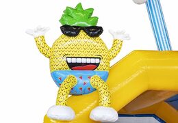 Castello gonfiabile gonfiabile con molti colori in tema di festa estiva in vendita per bambini