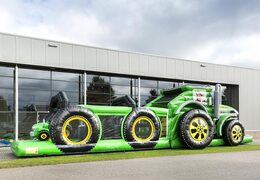 Ordina un esclusivo percorso ad ostacoli largo 17 metri in tema trattore per bambini. Acquista ora i percorsi ad ostacoli gonfiabili online su JB Gonfiabili Italia