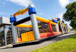 Ordina il corso d'assalto Mega High Voltage Adventure Run