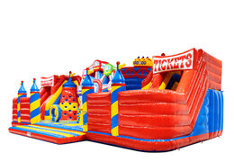 Lato di Slideworld rollercoaster con ruota panoramica e biglietti