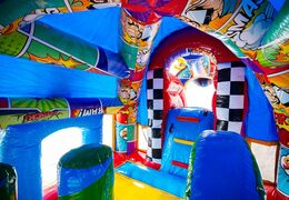 Ordina oggi il castello gonfiabile A-frame Super Comic in stile fumetto da JB Inflatables
