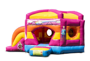 Un gioco gonfiabile con scivolo con il tema principessa per bambini in vendita