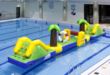 Ordina un percorso ad ostacoli gonfiabile lungo 12 metri alle Hawaii con 2 scivoli per grandi e piccini. Acquista ora i percorsi ad ostacoli gonfiabili online su JB Gonfiabili Italia