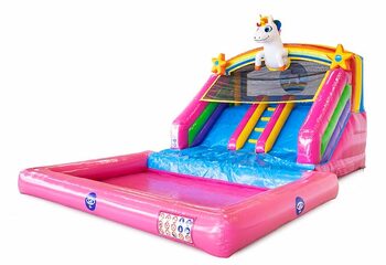 Acquista il castello gonfiabile scivolo acquatico con doppi  a tema unicorno arcobaleno per bambini su JB Gonfiabili Italia. Ordina saltarelli gonfiabili acquatici online su JB Gonfiabili Italia
