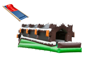 Pista di pattinaggio invernale con slitta e montagne russe