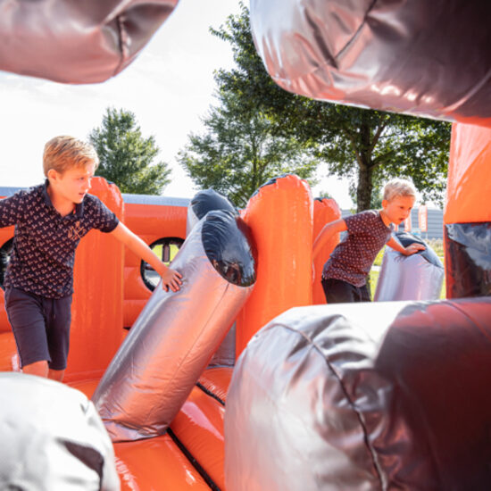 Een op maat gemaakt assortiment - giga modulaire stormbaa