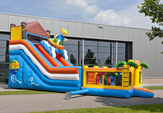 Scivolo gonfiabile multifunzionale a tema spiaggia con piscina per bambini, impressionante oggetto 3D, colori freschi e gli ostacoli 3D per i bambini. Acquista ora gli scivoli gonfiabili online su JB Gonfiabili Italia