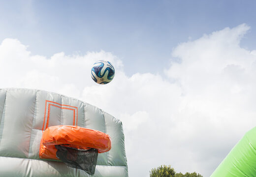 Scivolo multifunzionale gonfiabile a tema gorilla con piscina per bambini, impressionante oggetto 3D, colori freschi e gli ostacoli 3D per i bambini. Acquista ora gli scivoli gonfiabili online su JB Gonfiabili Italia