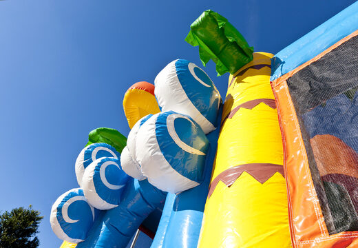 Giochi gonfiabili scivolo da spiaggia multigiocatore con scivolo, oggetti divertenti sulla superficie di salto e oggetti 3D accattivanti da acquistare per i bambini. Ordina i multiattività medio online su JB Gonfiabili Italia