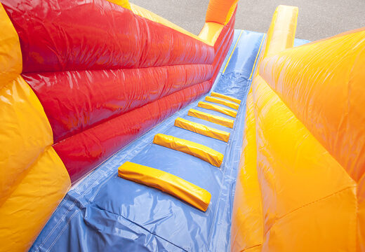 Acquista uno spettacolare scivolo gonfiabile a tema clown con divertenti stampe per bambini. Ordina ora gli scivoli gonfiabili online su JB Gonfiabili Italia