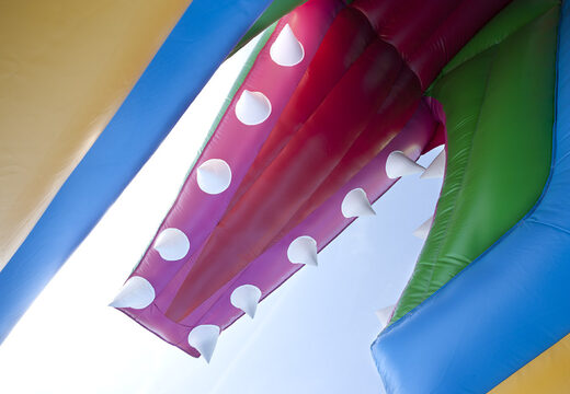 Ordina uno scivolo multifunzionale gonfiabile a tema coccodrillo con una piscina per bambini, un impressionante oggetto 3D, colori freschi e gli ostacoli 3D per i bambini. Acquista ora gli scivoli gonfiabili online su JB Gonfiabili Italia