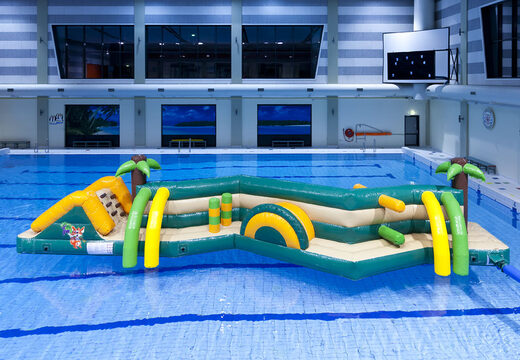 Acquista un percorso ad ostacoli gonfiabile doppio Zig Zag unico a tema giungla per grandi e piccini. Ordina ora i giochi gonfiabili in piscina online su JB Gonfiabili Italia