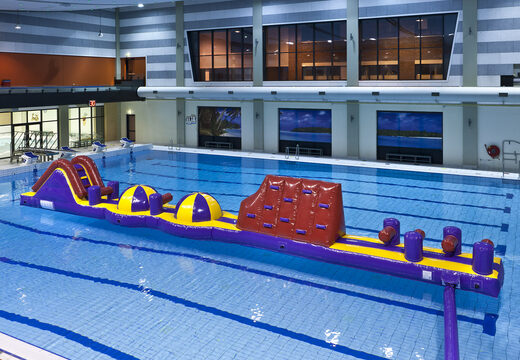 Percorso ad ostacoli Adventure Mega Run XL lungo 17 metri in un design unico con vari oggetti emozionanti per grandi e piccini. Acquista ora i percorsi ad ostacoli per piscine gonfiabili online su JB Gonfiabili Italia