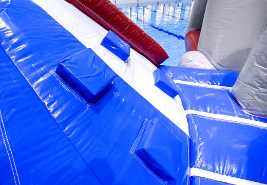 Acquista un'isola ermetica a tema squalo a tema pirata con una vite, una torre di arrampicata, uno scivolo rotondo e ostacoli per i bambini. Ordina ora i giochi di biliardo gonfiabili online su JB Gonfiabili Italia