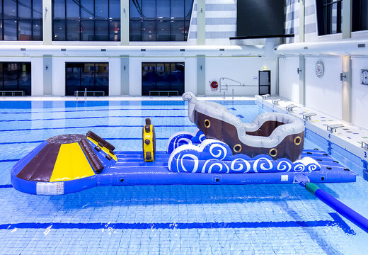 Ottieni uno scivolo gonfiabile ermetico a tema pirata per grandi e piccini. Ordina ora i giochi gonfiabili in piscina online su JB Gonfiabili Italia