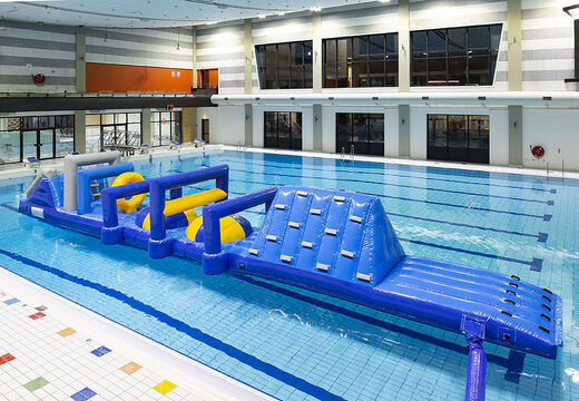 Acquista l'esclusivo Obstacle Run Marine XL gonfiabile con doppia parete da arrampicata e doppio scivolo per grandi e piccini. Ordina ora i giochi gonfiabili in piscina online su JB Gonfiabili Italia