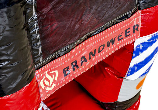 Acquista un castello gonfiabile a tema vigili del fuoco con uno scivolo e oggetti 3D per bambini. Ordina i castelli gonfiabili online su JB Gonfiabili Italia