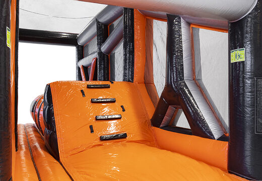 Ordina il percorso ad ostacoli gonfiabile gigante modulare Ball Hopper per bambini. Acquista ora i percorsi ad ostacoli gonfiabili online su JB Gonfiabili Italia