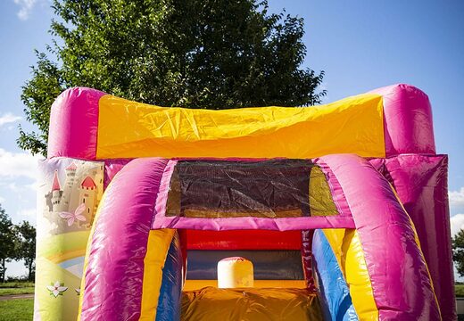 Castello gonfiabile multifun piccola gialla e rosa a tema fiaba principessa da acquistare. Ordina online su JB Gonfiabili Italia
