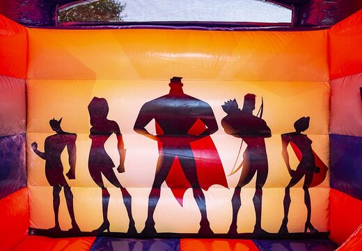 Piccolo castello gonfiabile multidivertente per interni in vendita in tema di supereroi per bambini. I castelli gonfiabili sono disponibili online su JB Gonfiabili Italia