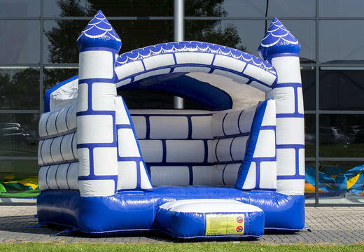Piccola castello gonfiabile con tetto per bambini da acquistare a tema castello blu e bianco. Acquista castelli gonfiabili online su JB Gonfiabili Italia