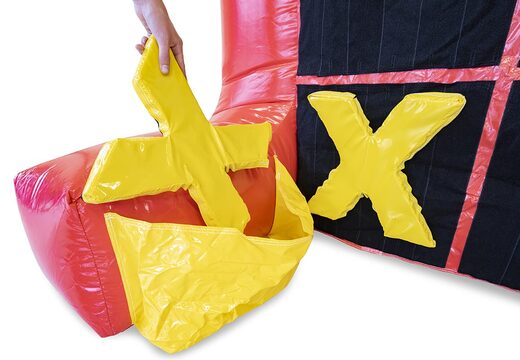 Ordina un gioco di tris gonfiabile per bambini. Acquista castelli gonfiabili online su JB Gonfiabili Italia