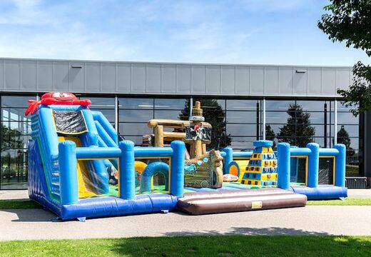 Acquistare un parco gioco gonfiabile completo con ostacoli e scivolo con il tema mondo mare