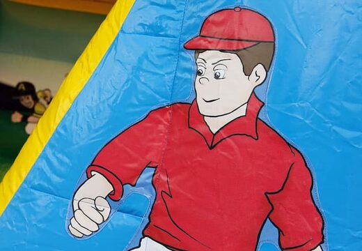 Castello gonfiabile piccola con tetto in tema calcio per l'acquisto dei bambini. Ordina castelli gonfiabili da JB Gonfiabili Italia online