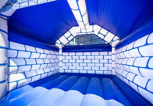 Acquista i saltarelli gonfiabili medio del castello blu con un tema del cavaliere per i bambini. Acquista castelli gonfiabili online su JB Gonfiabili Italia