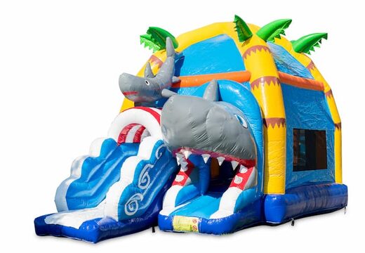 Acquistare un multigioco gonfiabile per bambini con tetto ostacoli e scivolo con il tema squalo