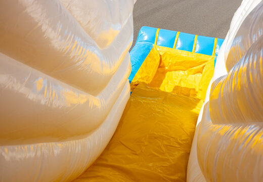 Ordina il castello gonfiabile multigiocatore super gonfiabile a tema unicorno per bambini con molti colori