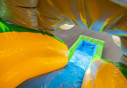 Sdraietta gonfiabile multigioco a tema giungla grande con scivolo per bambini in vendita