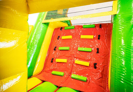 Ordina un percorso ad ostacoli gonfiabile di 13 metri a tema Giungla per bambini. Acquista ora i percorsi ad ostacoli gonfiabili online su JB Gonfiabili Italia