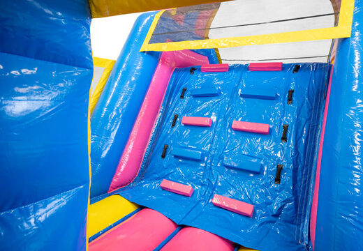 Acquista percorso ad ostacoli gonfiabile da 13 metri a tema Fenicottero per bambini. Ordina ora i percorsi ad ostacoli gonfiabili online su JB Gonfiabili Italia