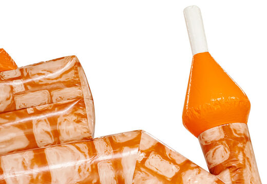 Torretta arancione sul castello gonfiabile standard Orange Brick di JB a Meppel