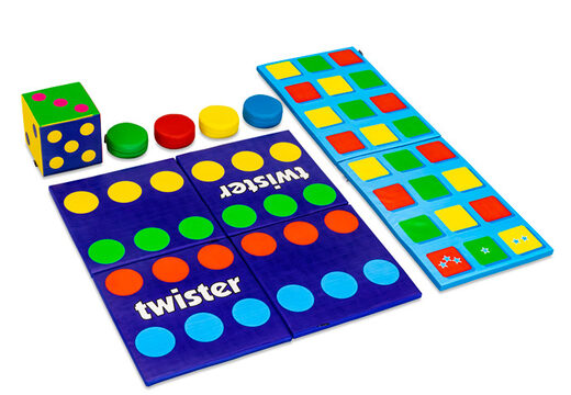 Set di giochi colorato sul davanti di Softplay a tema standard