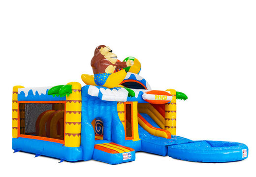 Acquista online un castello gonfiabile Multiplay con figure in 3D e scivolo.