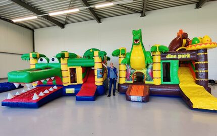 Opblaasbare 11 jaar oude multiplay die nog steeds in top staat is 